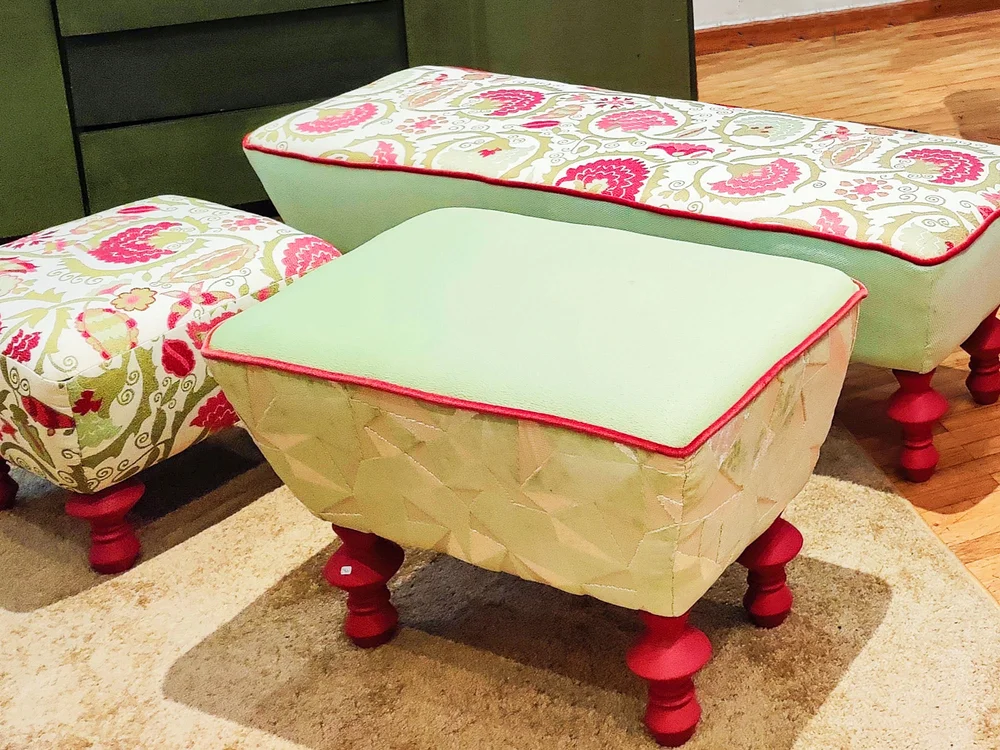 Benches and ottomans with playful baroque contemporary design. CONTESSA Collection