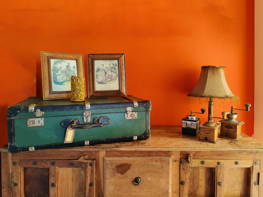 Italian retro vintage decor objects. Mediterranean Style furniture by MORETTINA DESIGN