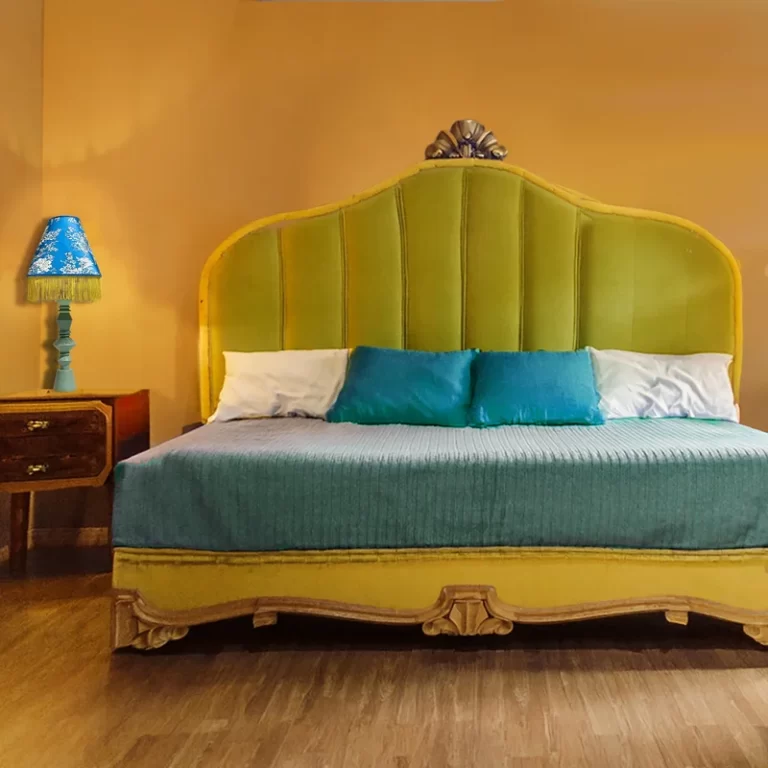 Contessa: colored new baroque cozy lamps for bedrooms .Contessa Collection by MORETTINA DESIGN